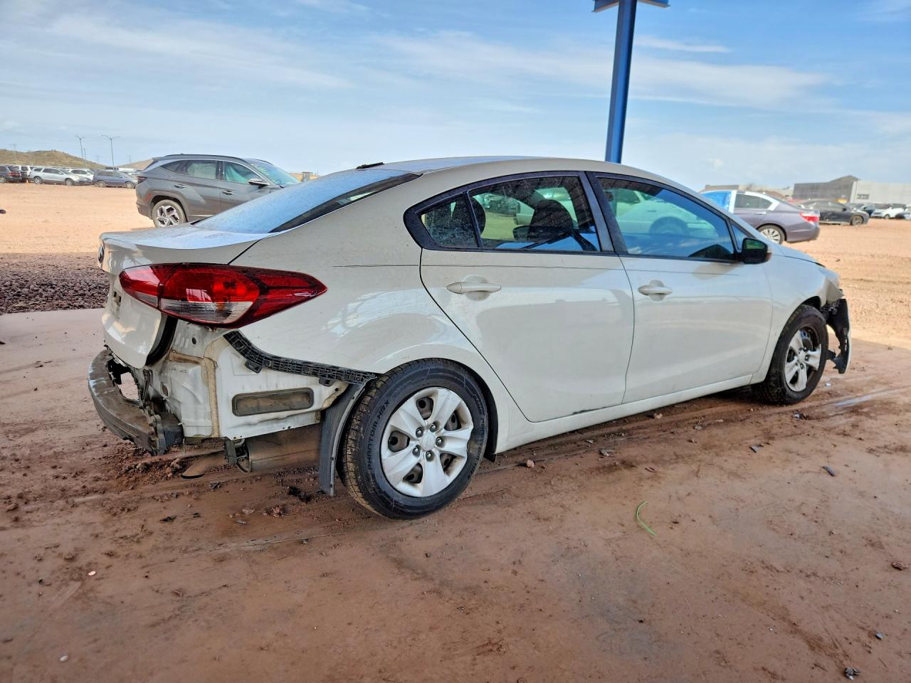 2017 KIA FORTE