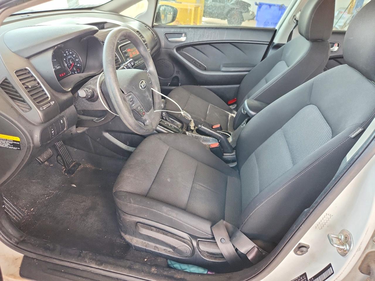 2017 KIA FORTE