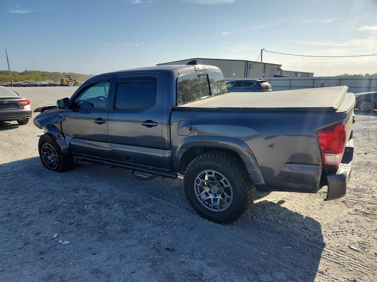 2017 TOYOTA TACOMA