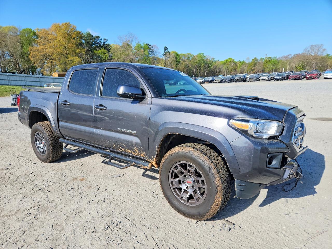 2017 TOYOTA TACOMA