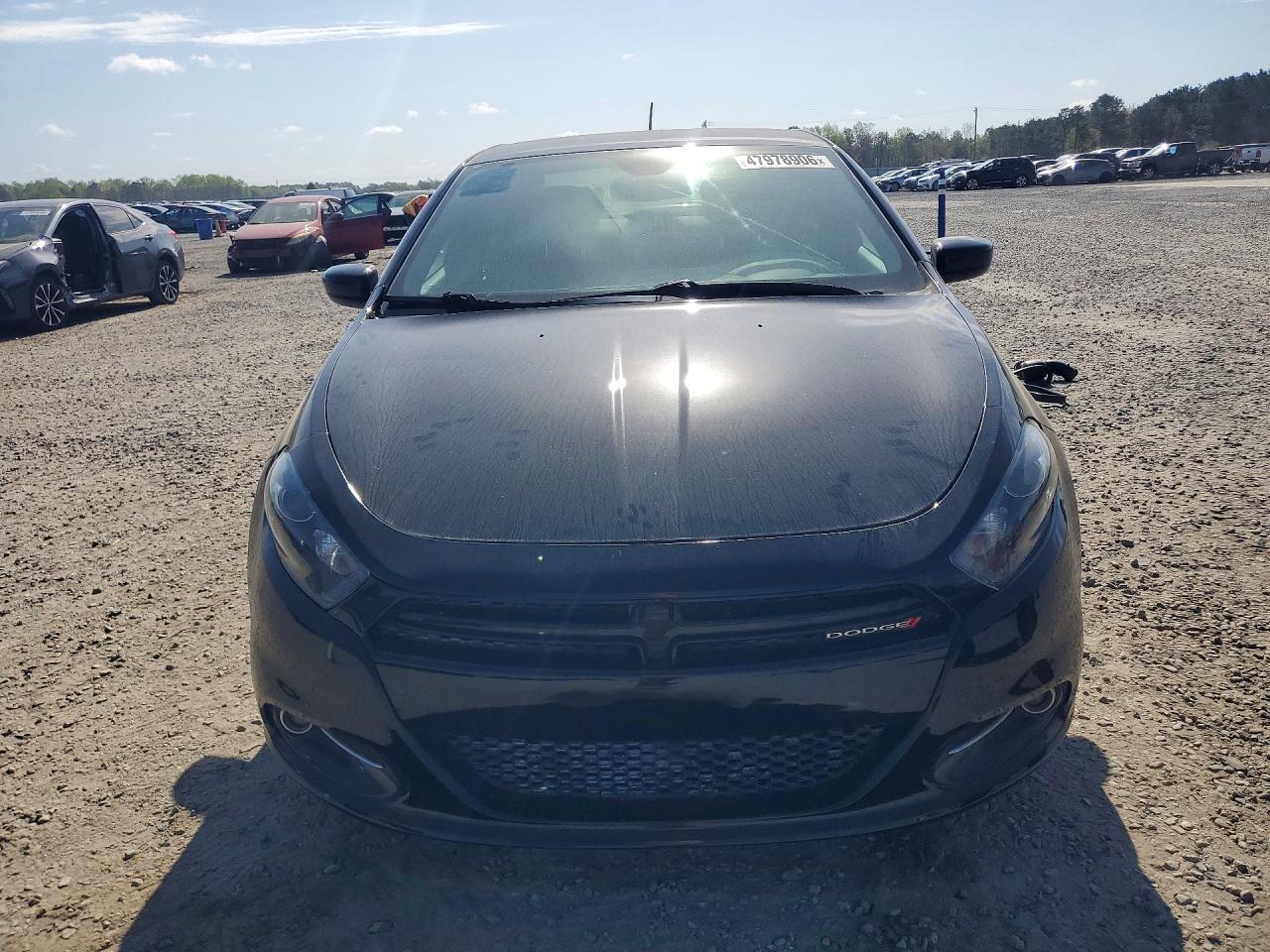 2015 DODGE DART