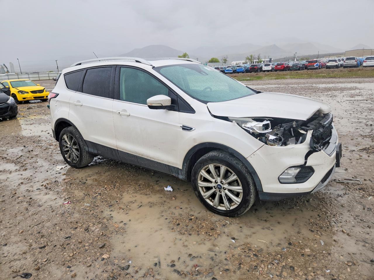 2017 FORD ESCAPE