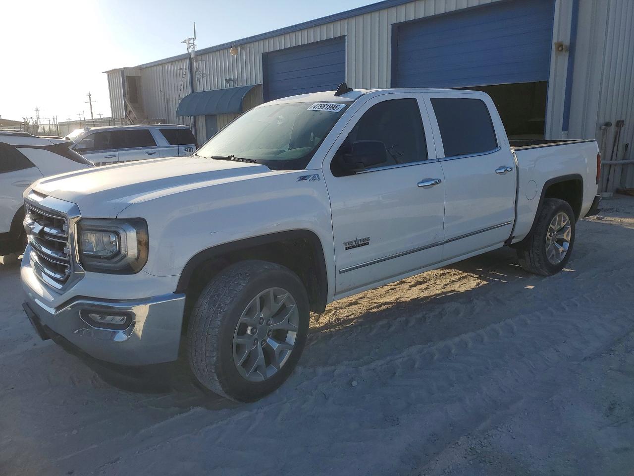 2018 GMC SIERRA