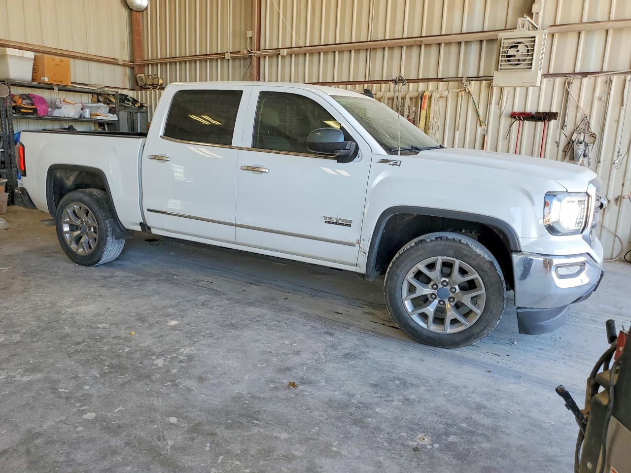 2018 GMC SIERRA