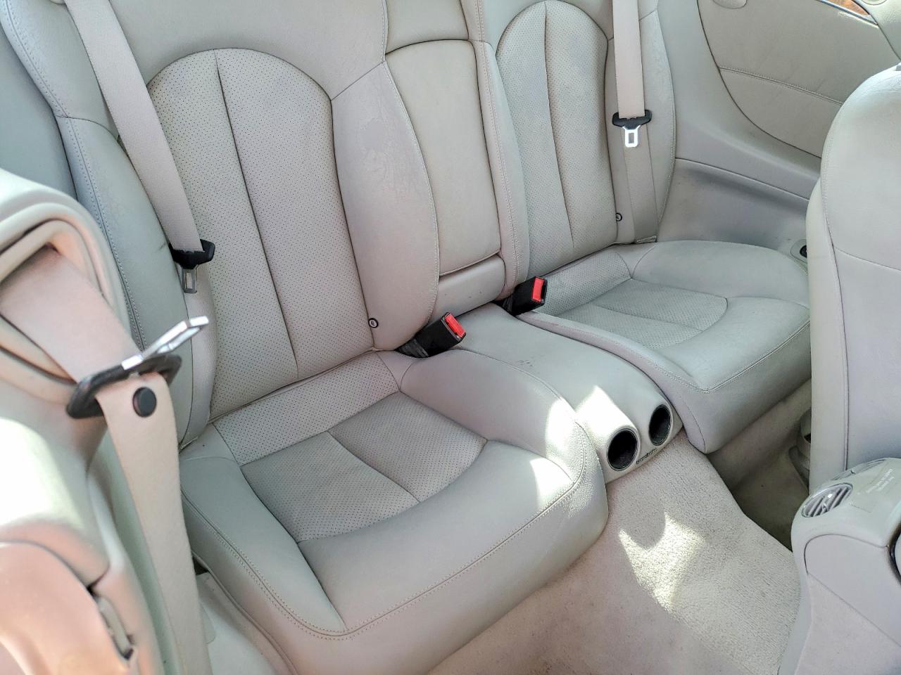 2005 MERCEDES-BENZ CLK-CLASS
