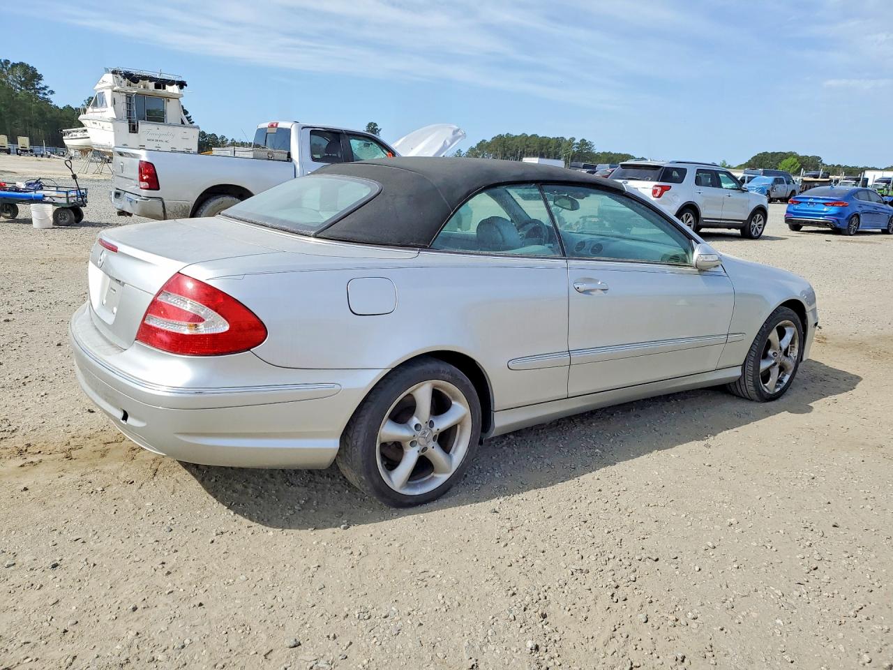 2005 MERCEDES-BENZ CLK-CLASS