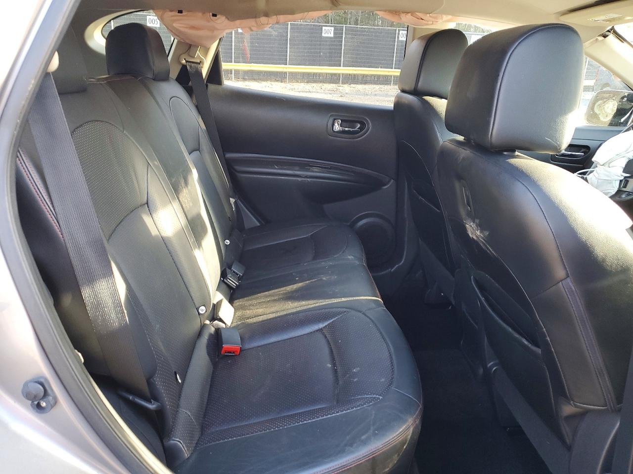 2013 NISSAN ROGUE