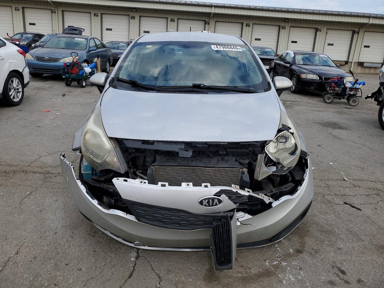 2013 KIA RIO
