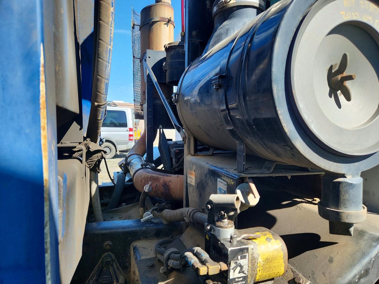 2001 PETERBILT ALL OTHER