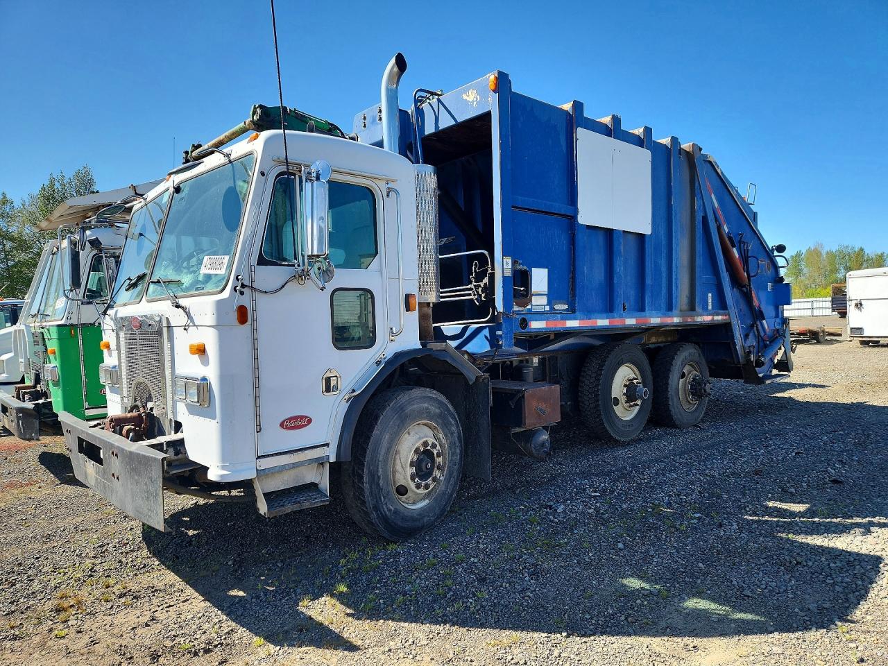 2001 PETERBILT ALL OTHER