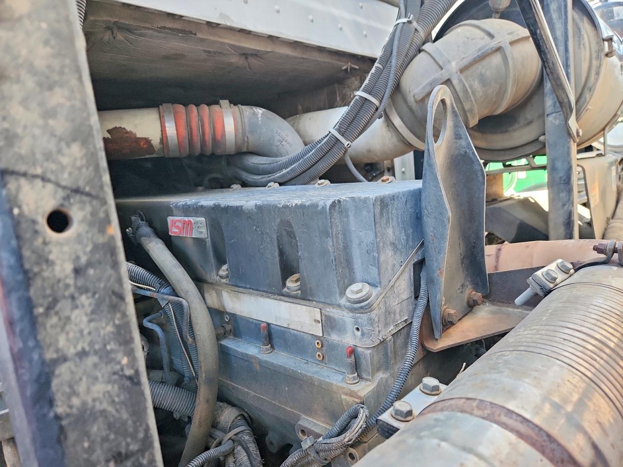 2001 PETERBILT ALL OTHER