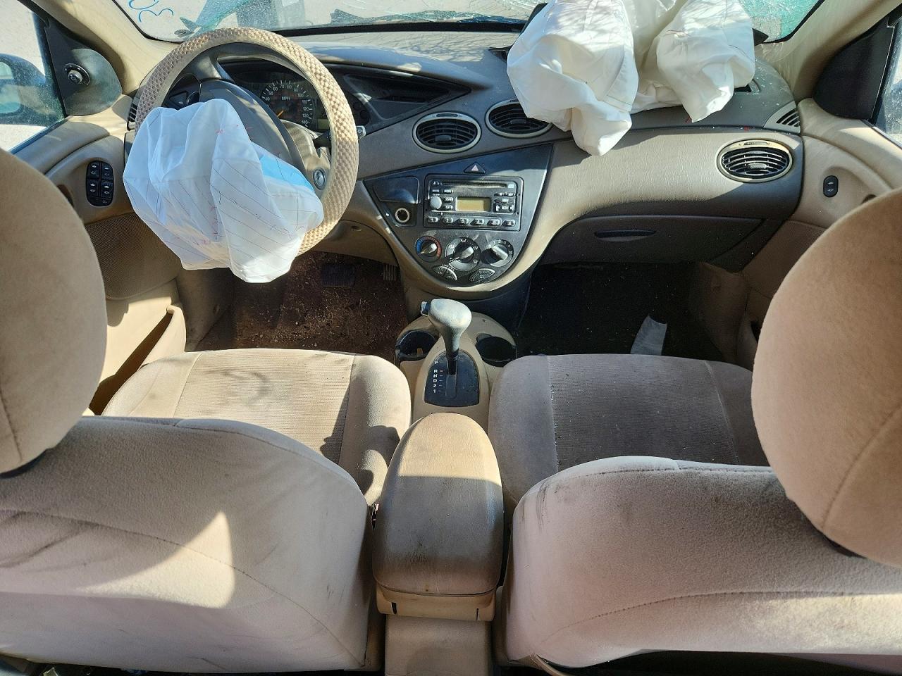 2002 FORD FOCUS