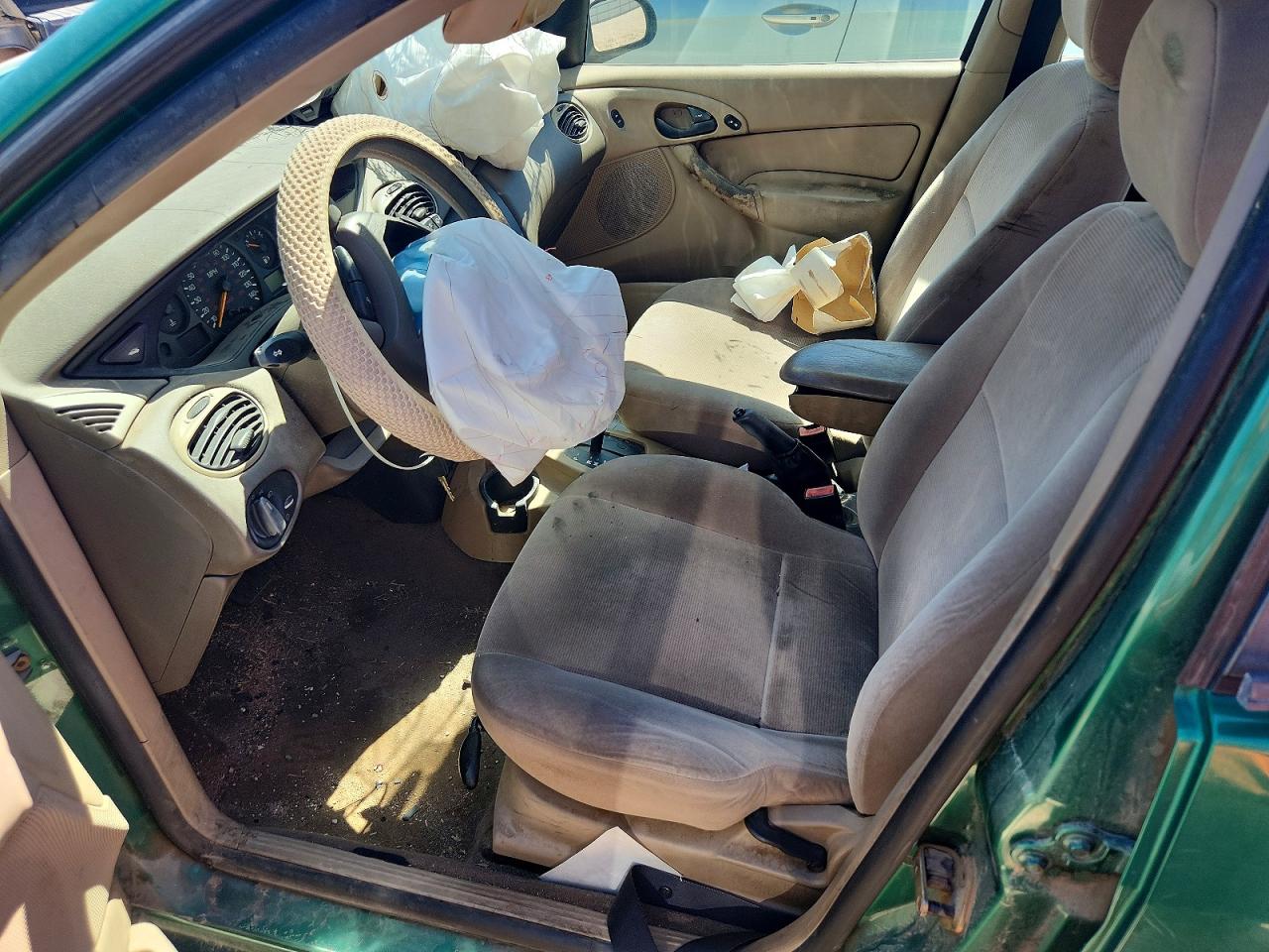 2002 FORD FOCUS