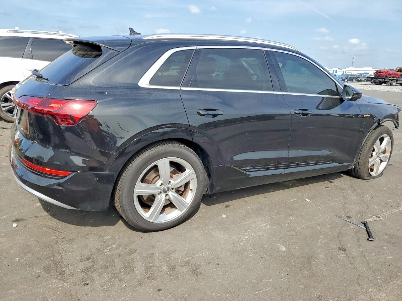 2019 AUDI E-TRON