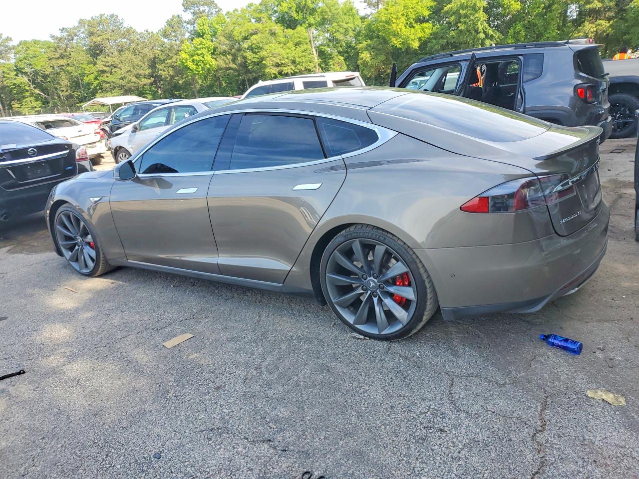2015 TESLA MODEL S
