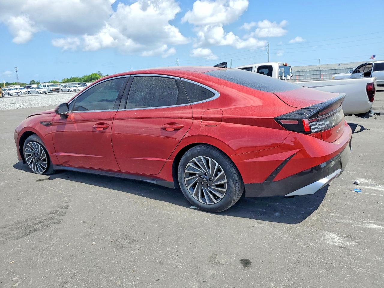 2025 HYUNDAI SONATA
