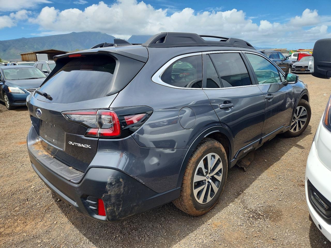 2022 SUBARU OUTBACK