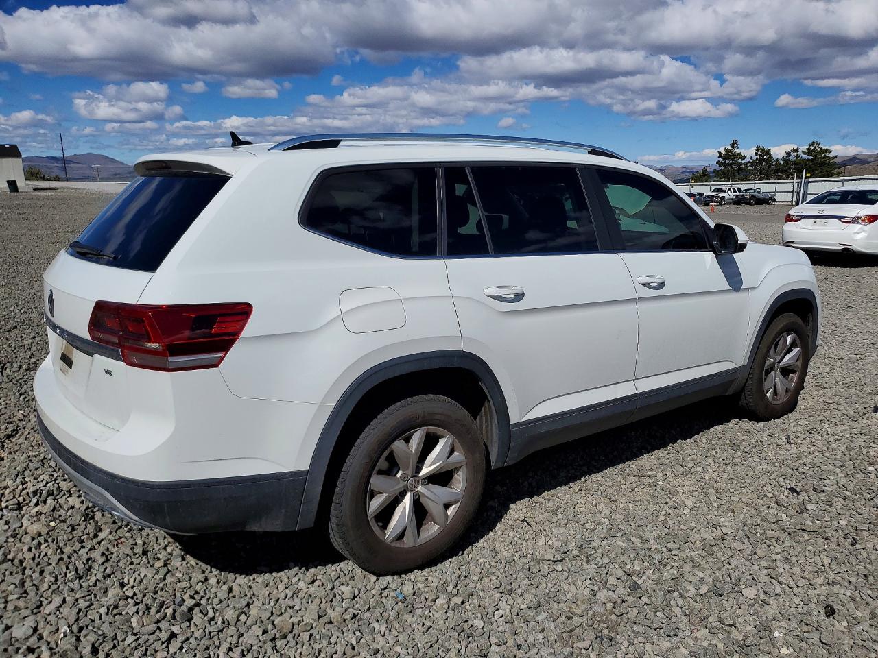 2018 VOLKSWAGEN ATLAS