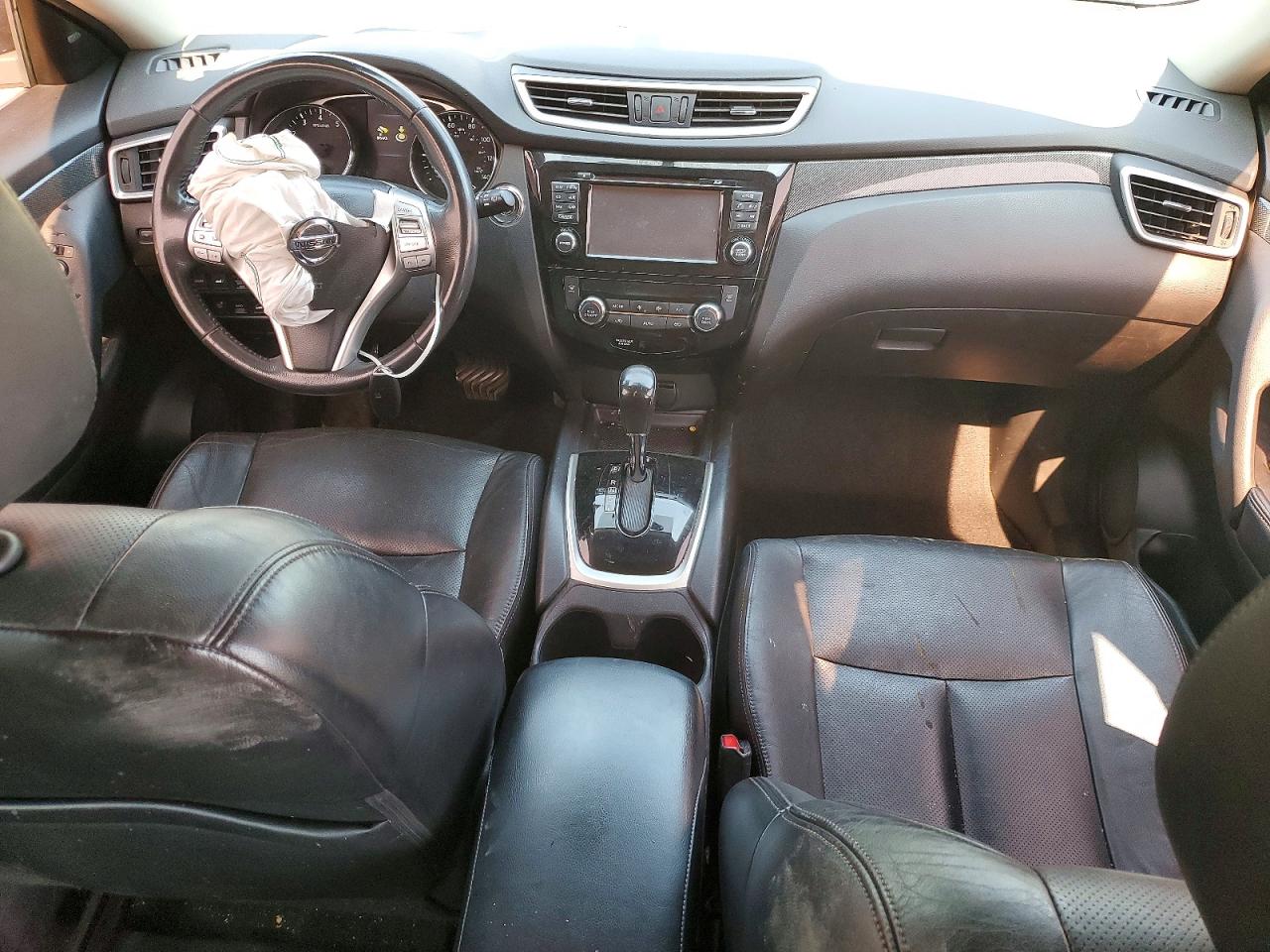 2015 NISSAN ROGUE