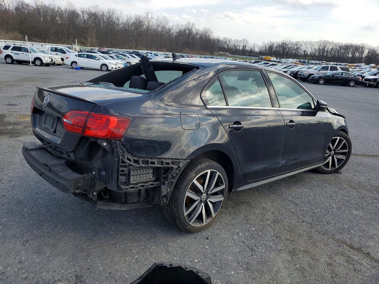 2013 VOLKSWAGEN JETTA