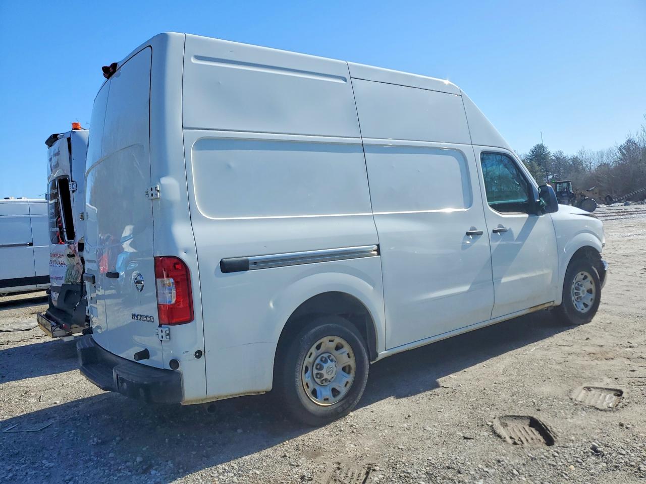 2018 NISSAN NV