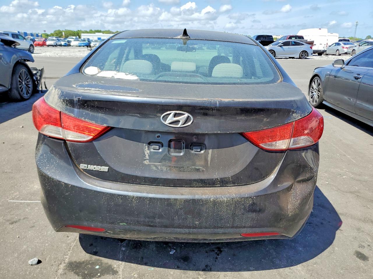 2013 HYUNDAI ELANTRA