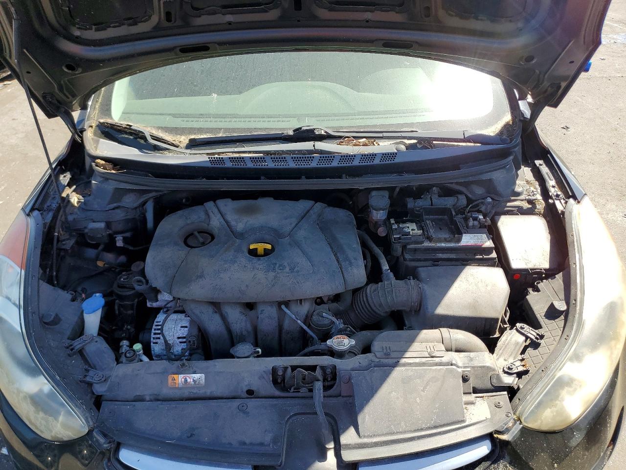 2013 HYUNDAI ELANTRA