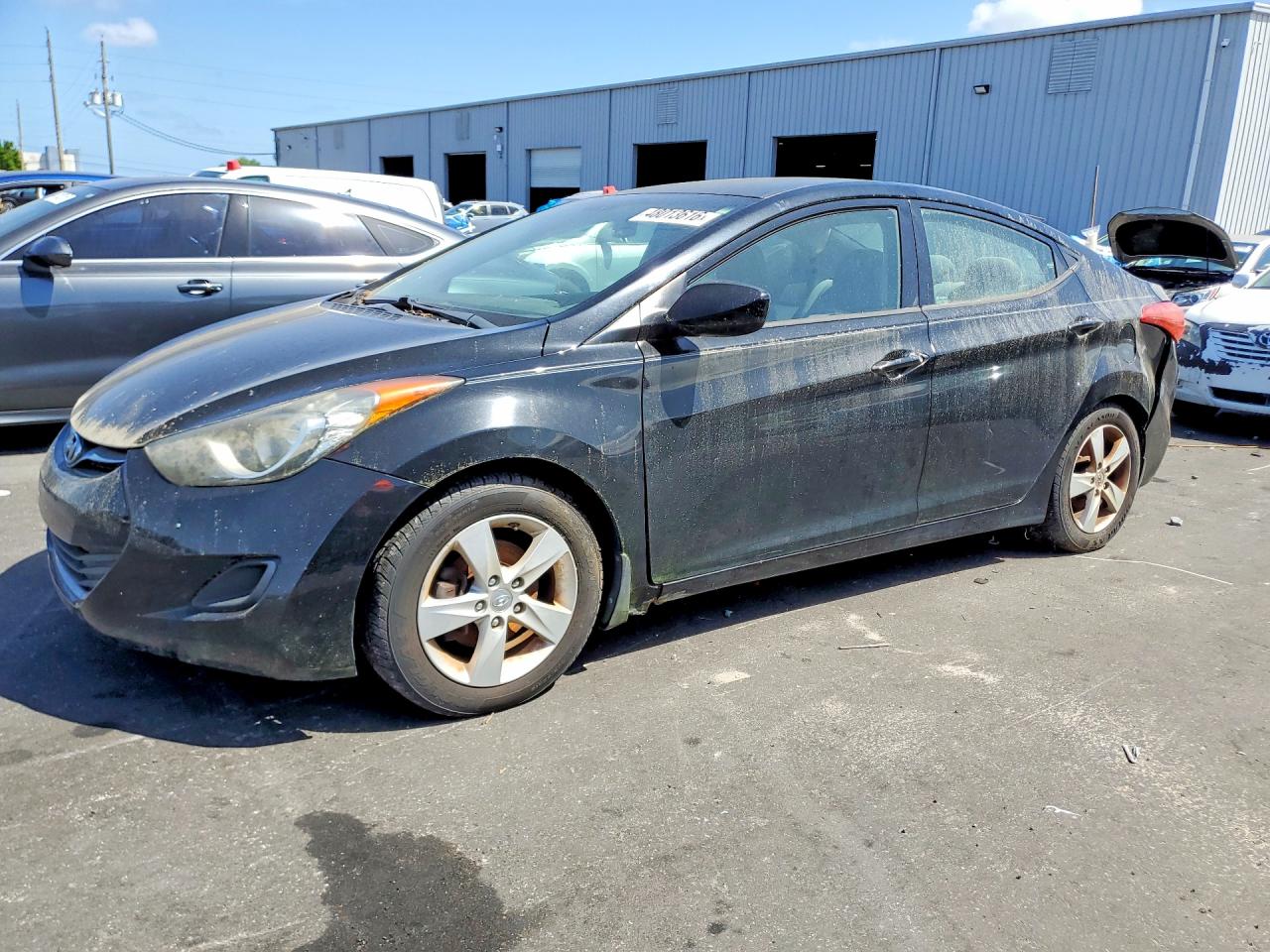 2013 HYUNDAI ELANTRA
