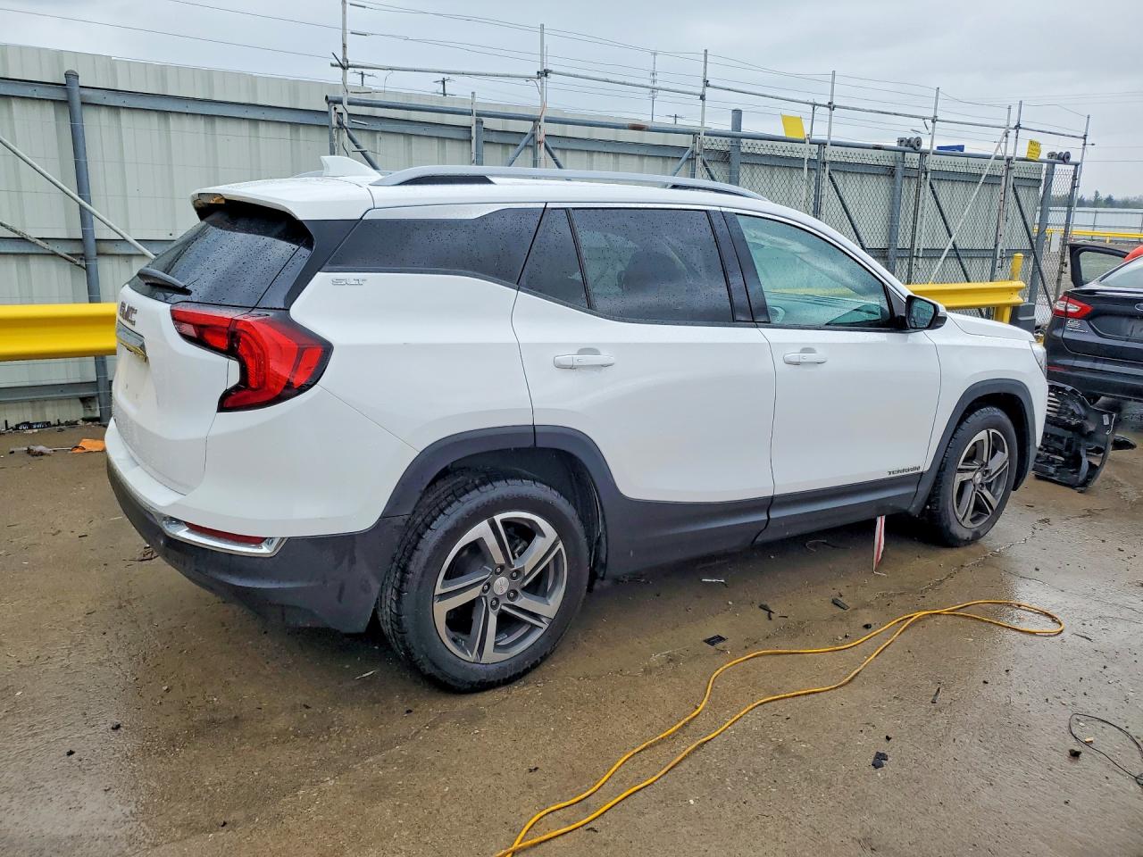 2021 GMC TERRAIN