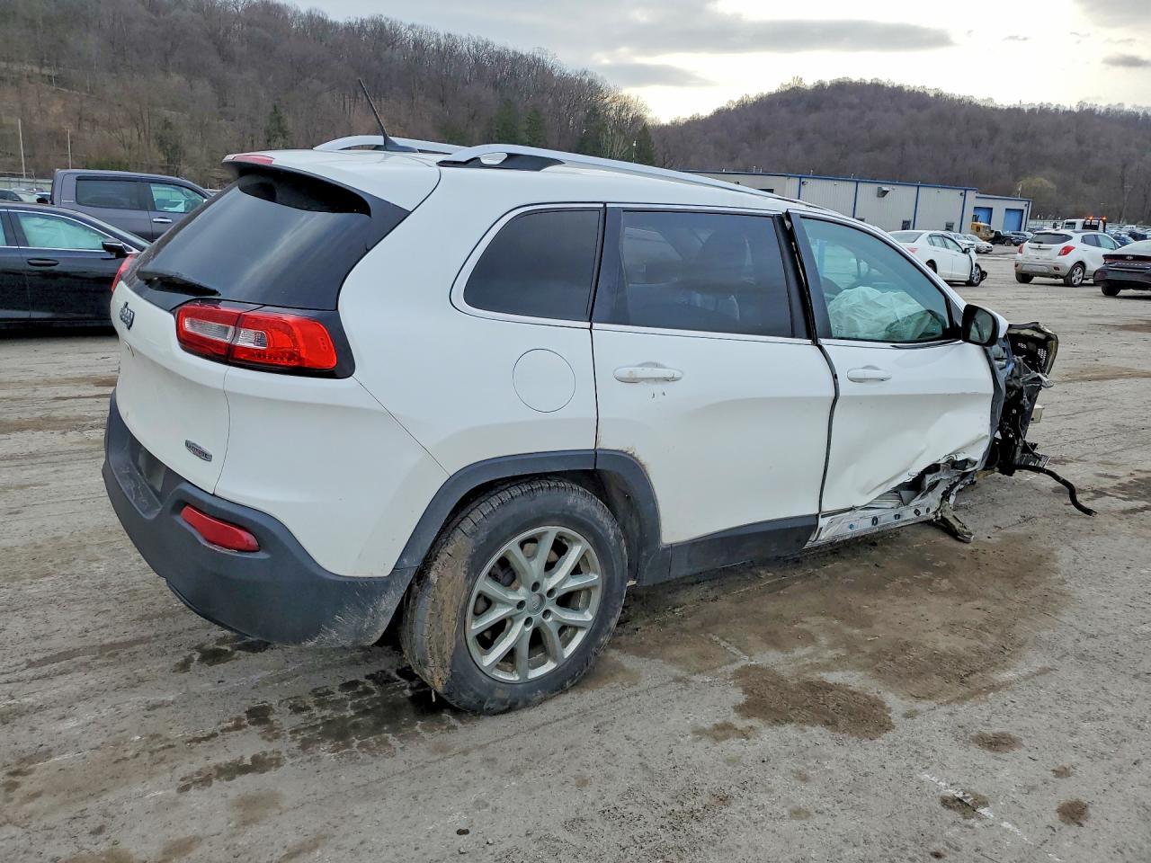 2016 JEEP CHEROKEE