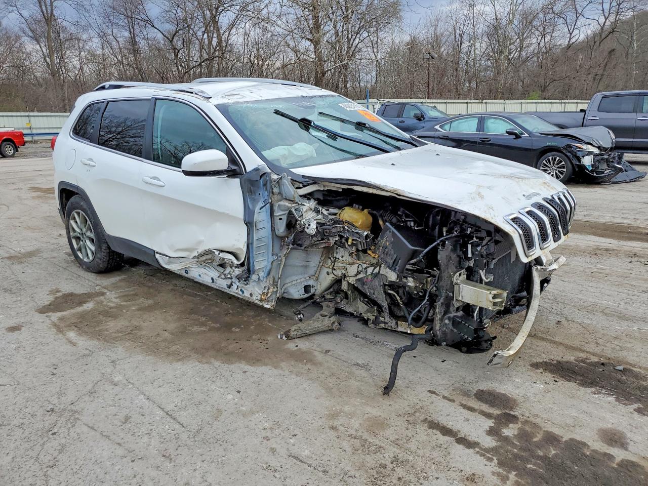 2016 JEEP CHEROKEE