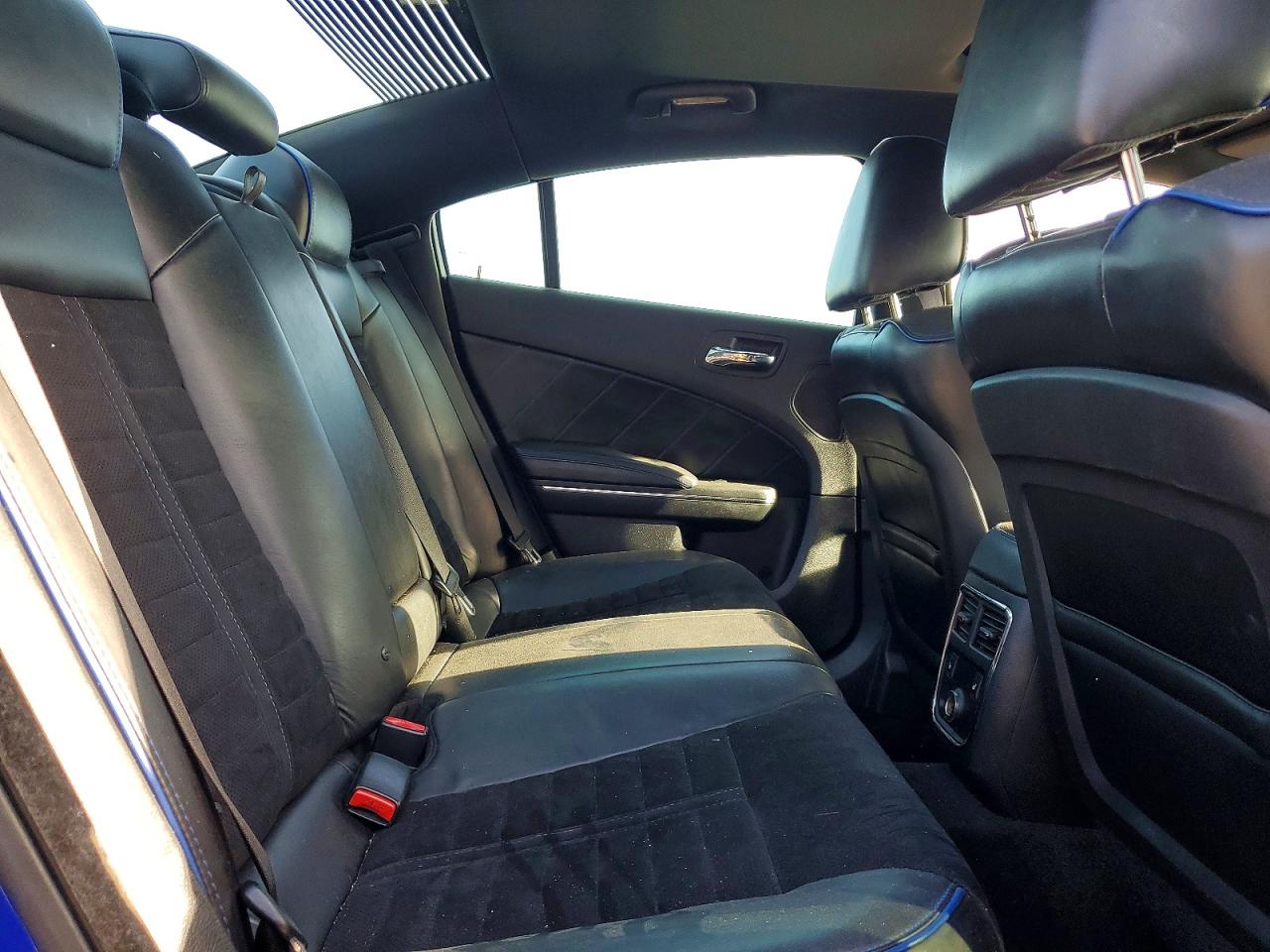 2013 DODGE CHARGER R