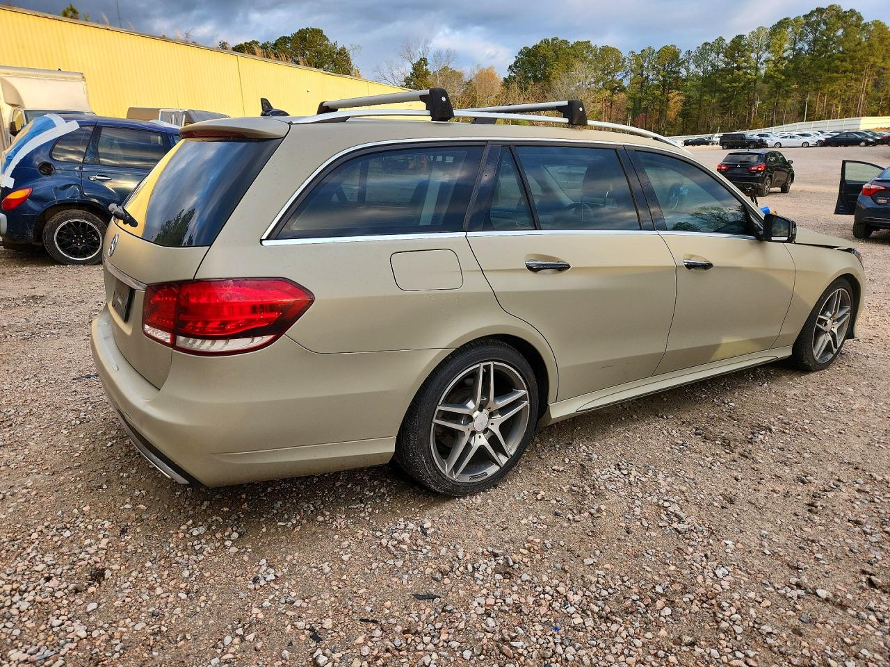 2016 MERCEDES-BENZ E-CLASS