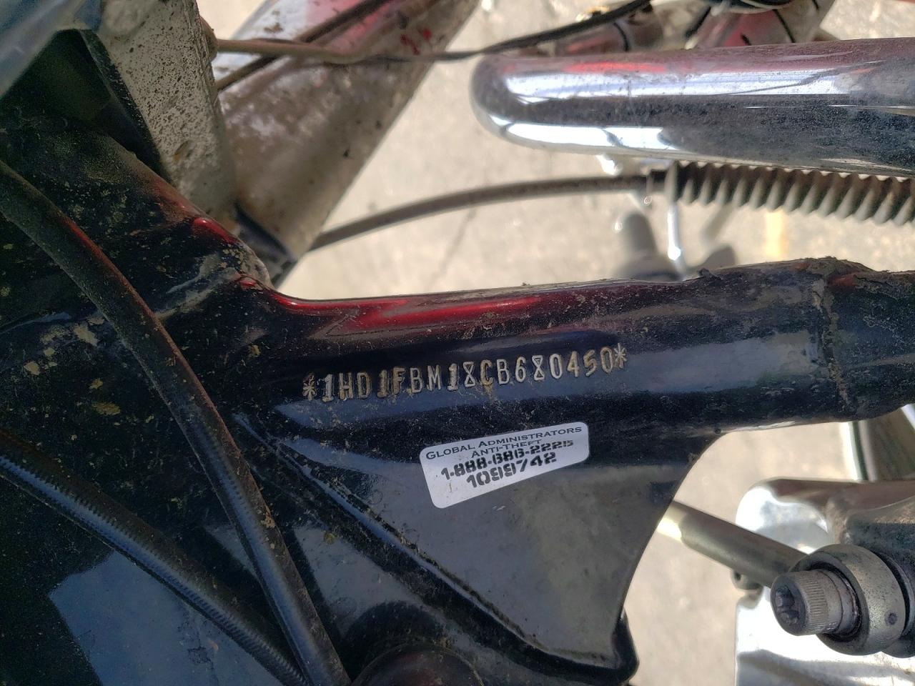 2012 HARLEY-DAVIDSON FL