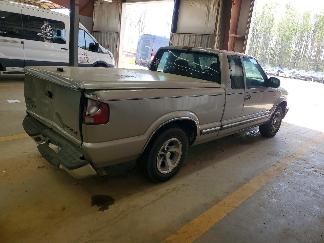 2000 CHEVROLET S10