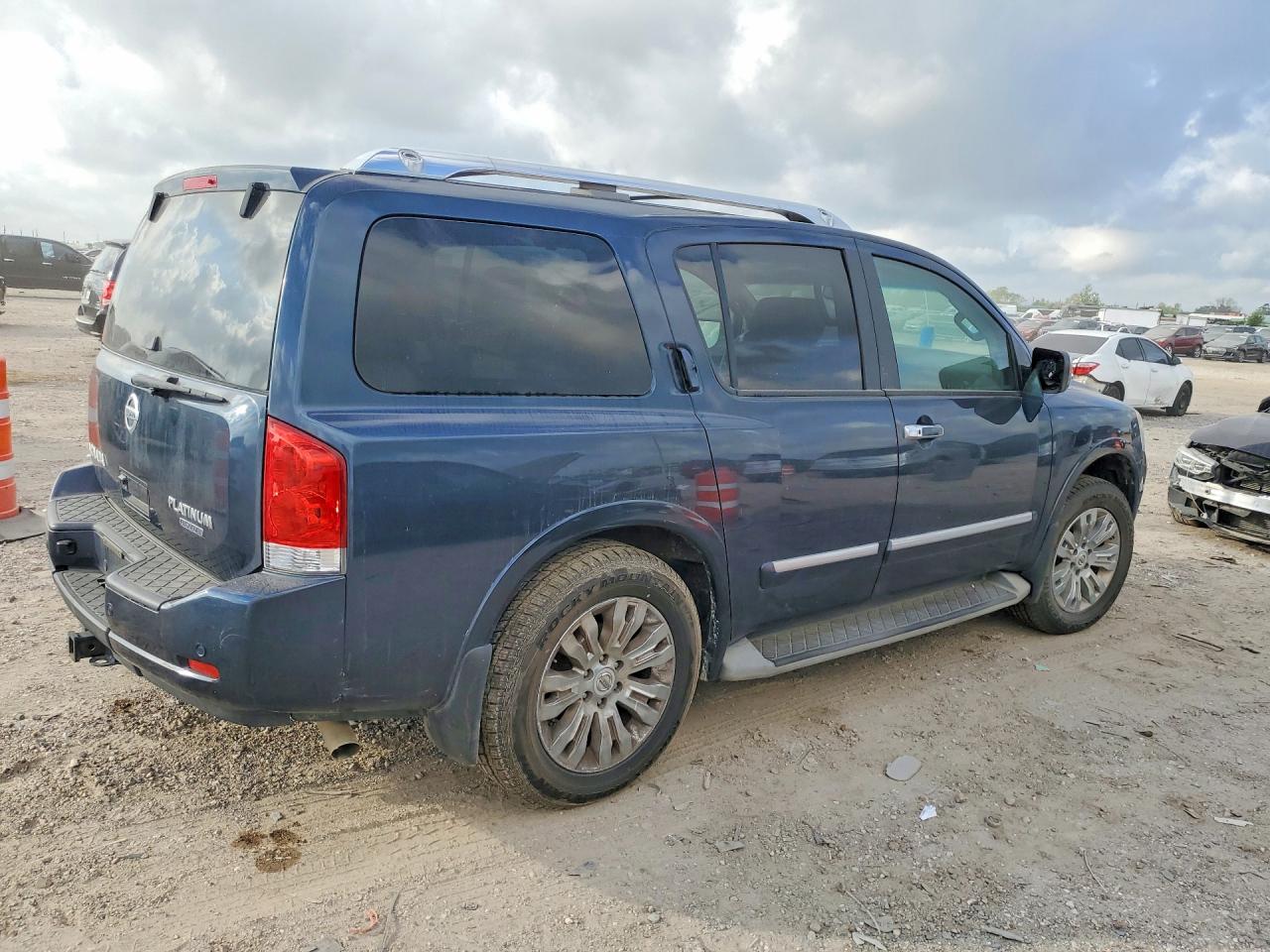 2015 NISSAN ARMADA