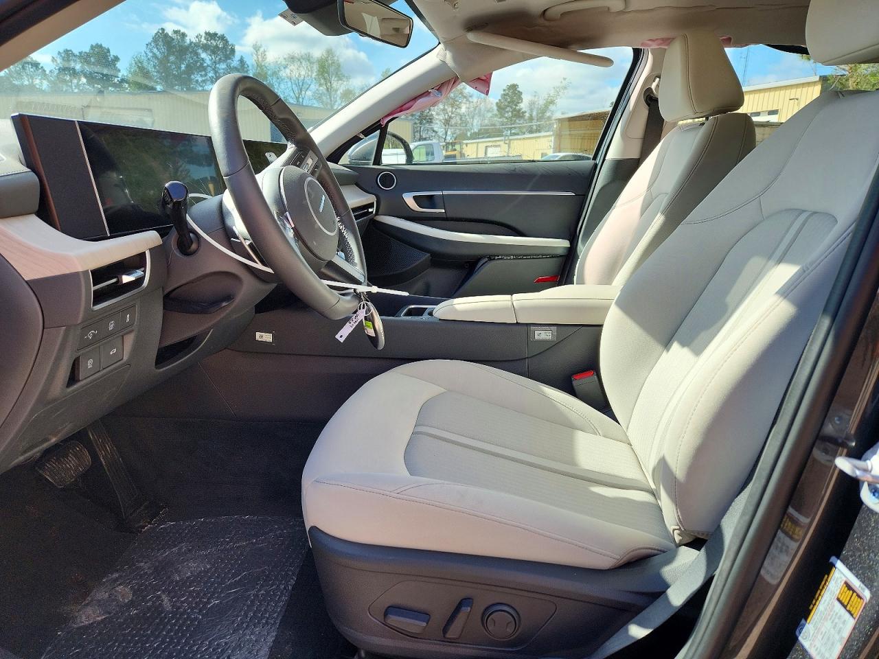 2025 HYUNDAI SONATA