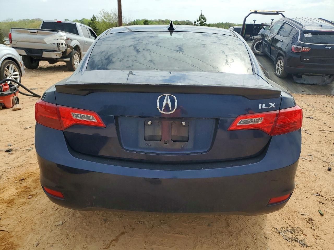 2013 ACURA ILX