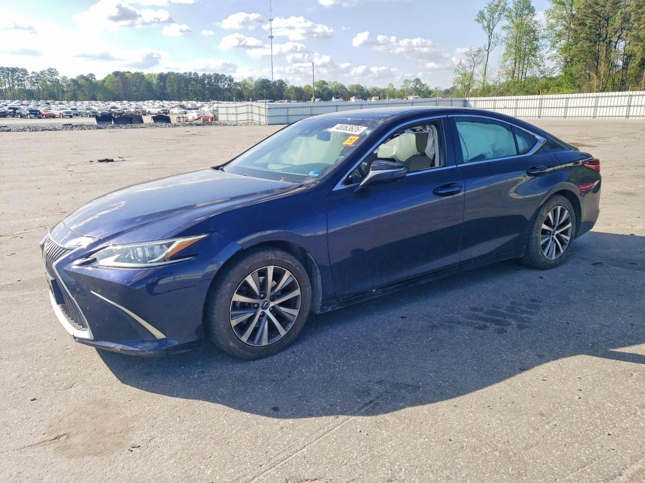 2019 LEXUS ES350