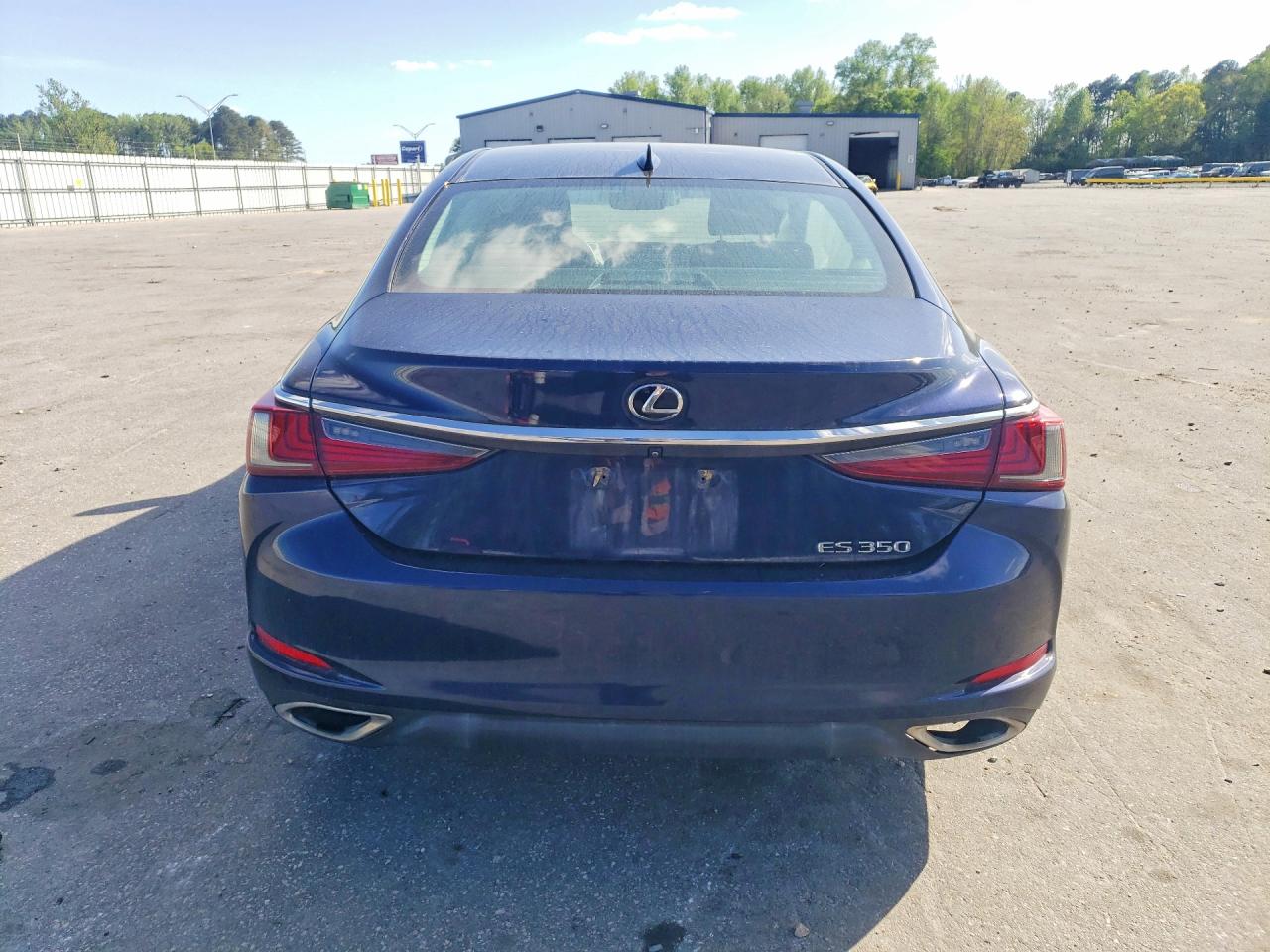 2019 LEXUS ES350