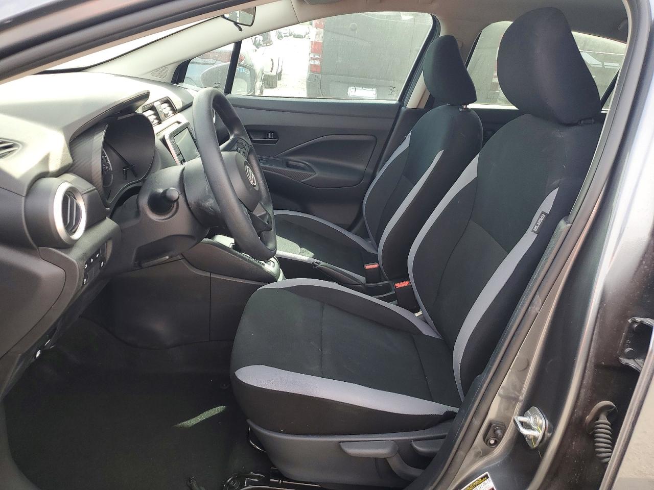 2025 NISSAN VERSA