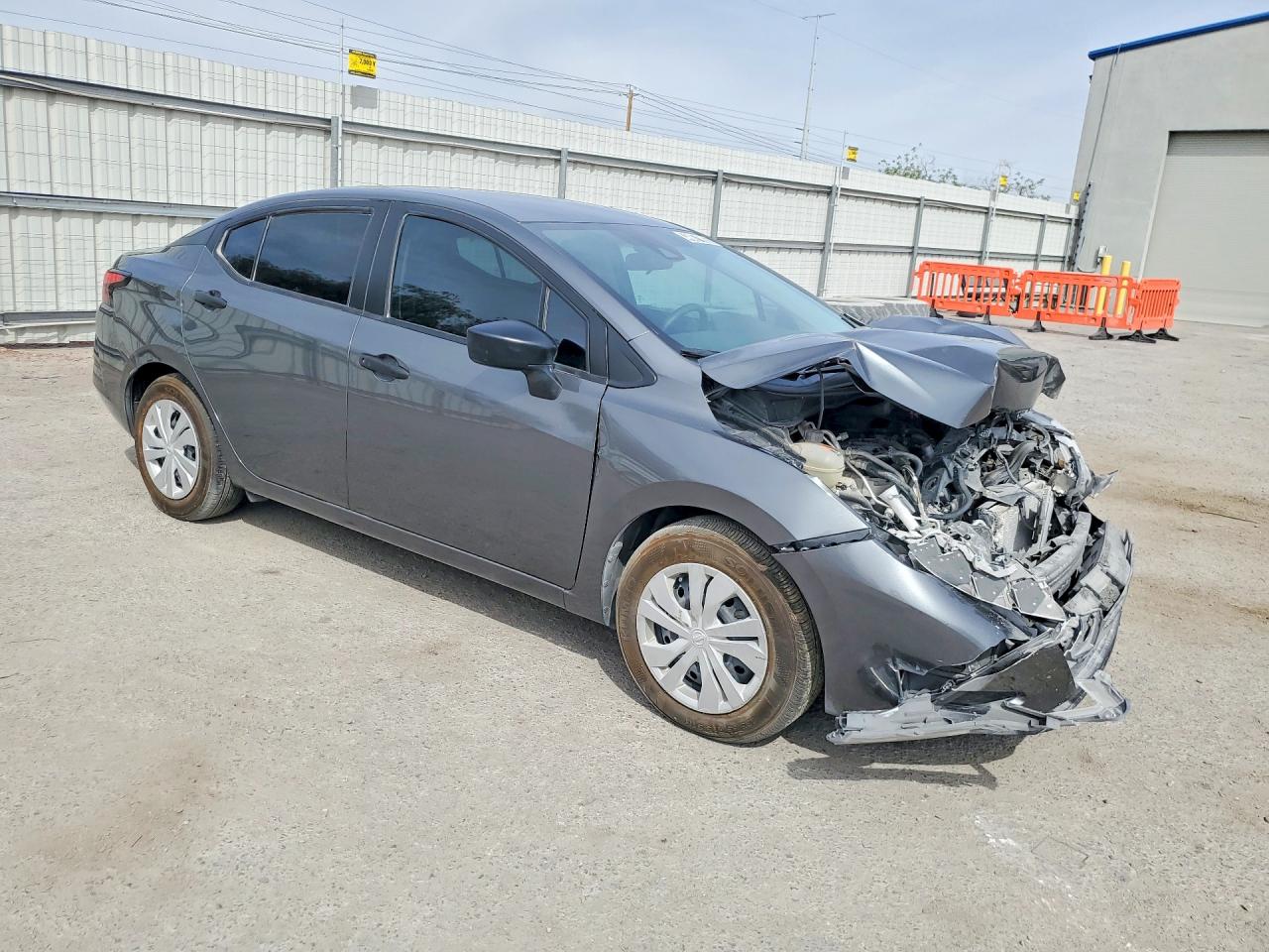 2025 NISSAN VERSA