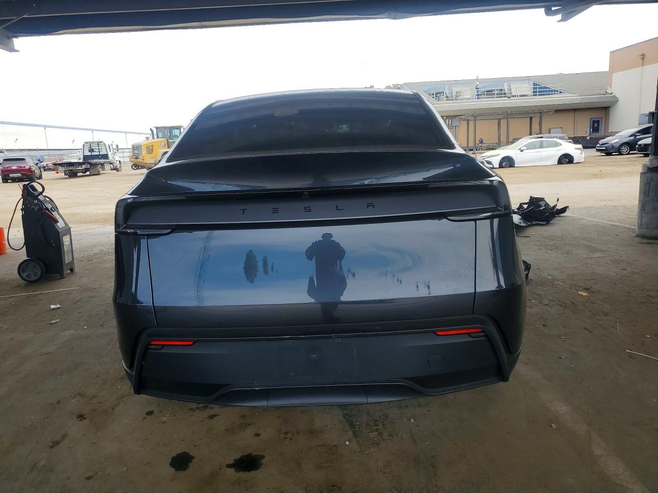 2026 TESLA MODEL Y