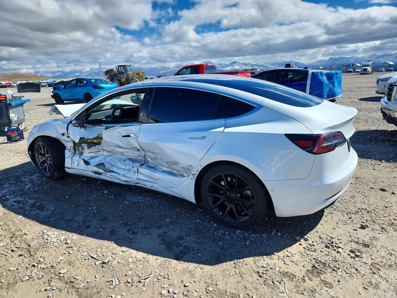 2019 TESLA MODEL 3