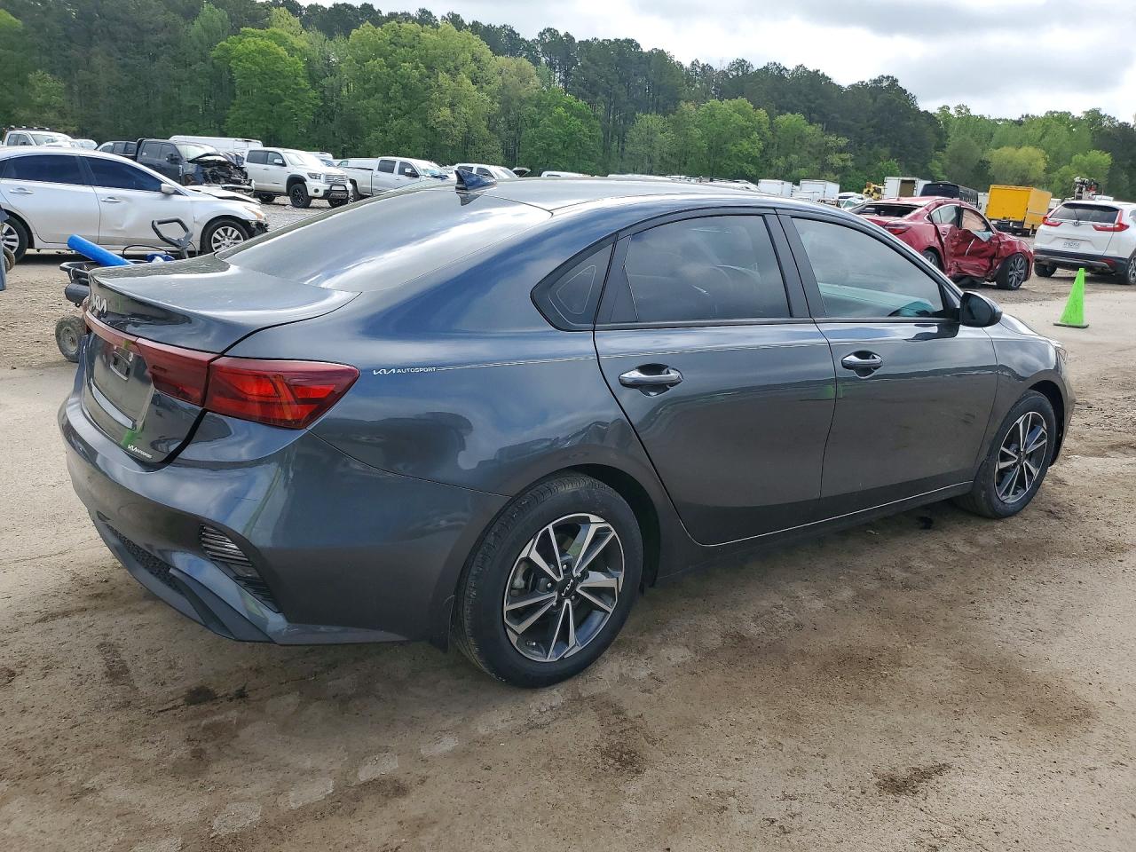 2023 KIA FORTE