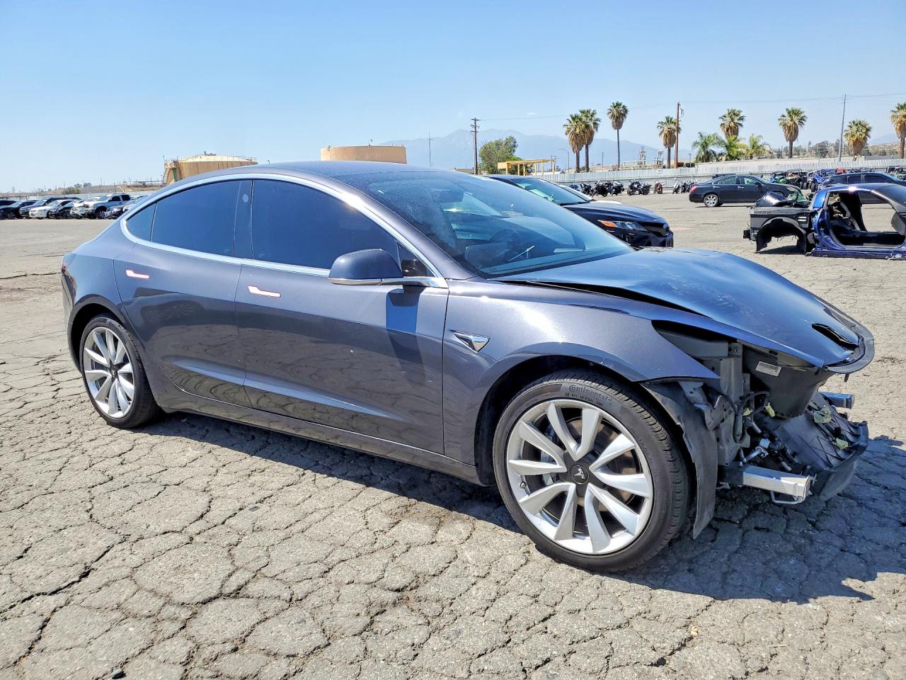 2018 TESLA MODEL 3