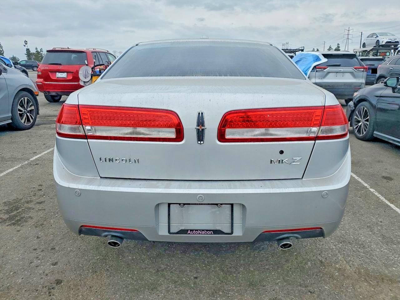 2012 LINCOLN MKZ