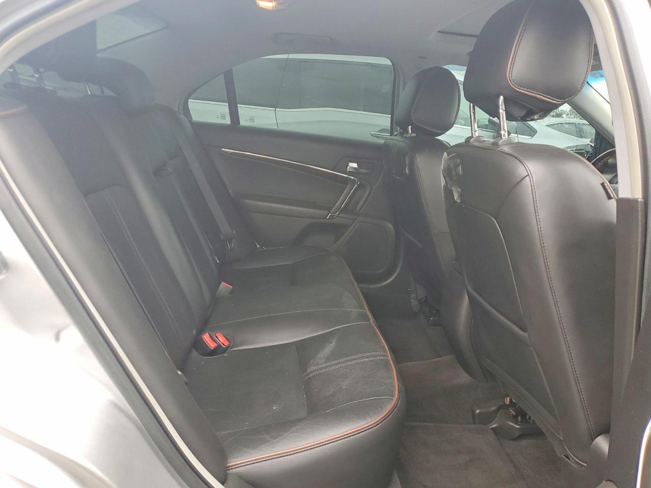 2012 LINCOLN MKZ