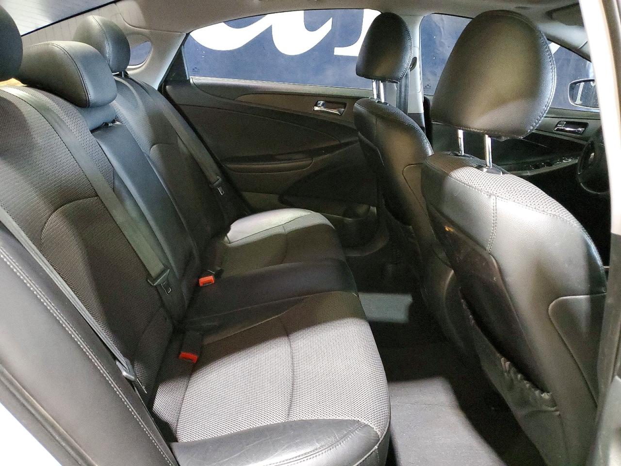 2012 HYUNDAI SONATA