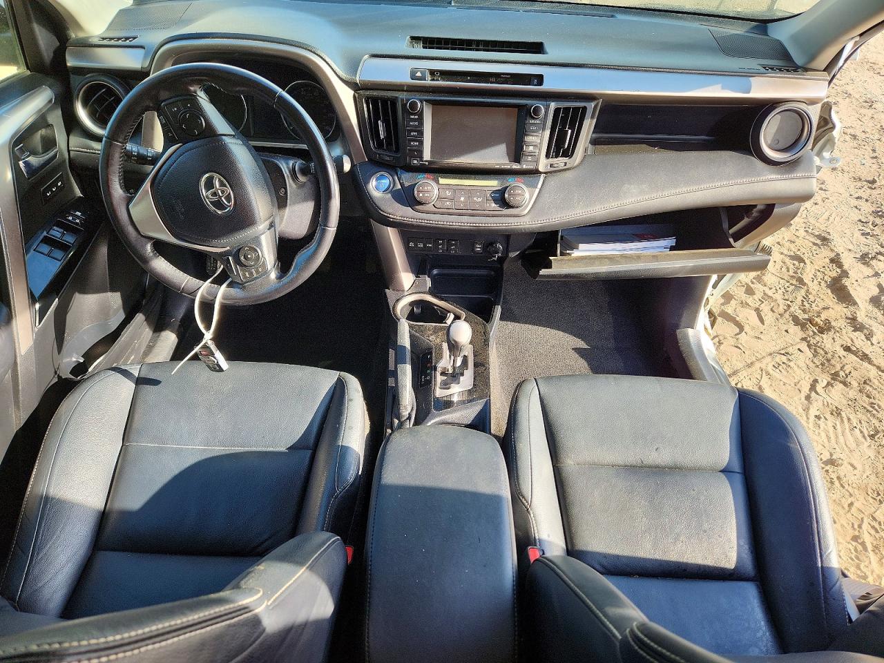 2016 TOYOTA RAV4